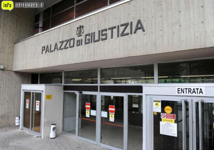 Tribunale di Macerata ordinanza ammissione CTU su leasing